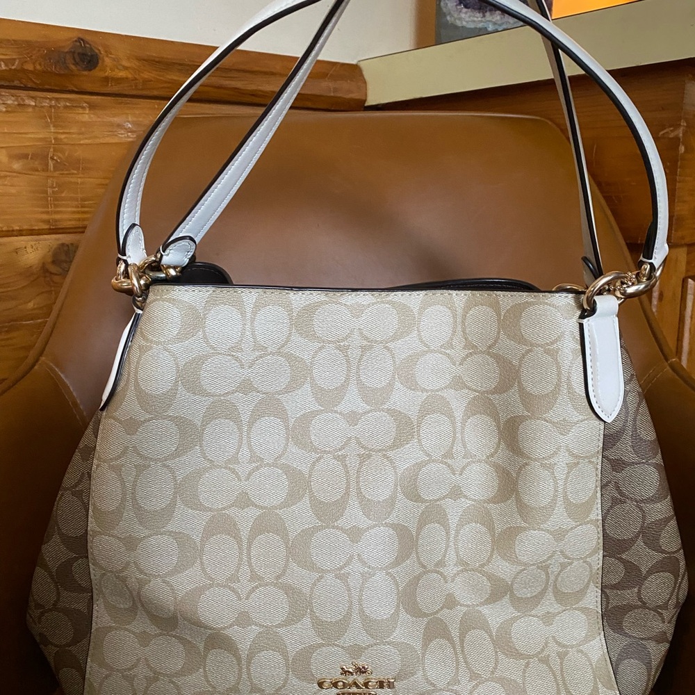 Coach Cream and Tan Shoulder Bag with Signature Style